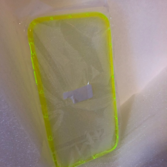 Phone case - Picture 2 of 4